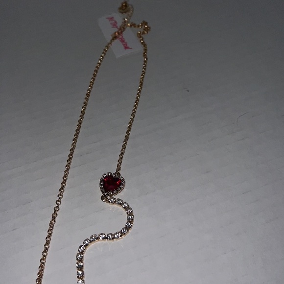 Betsey Johnson burger necklace - Picture 4 of 5